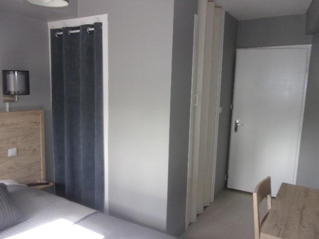 Hotel Le Cerizay מראה חיצוני תמונה